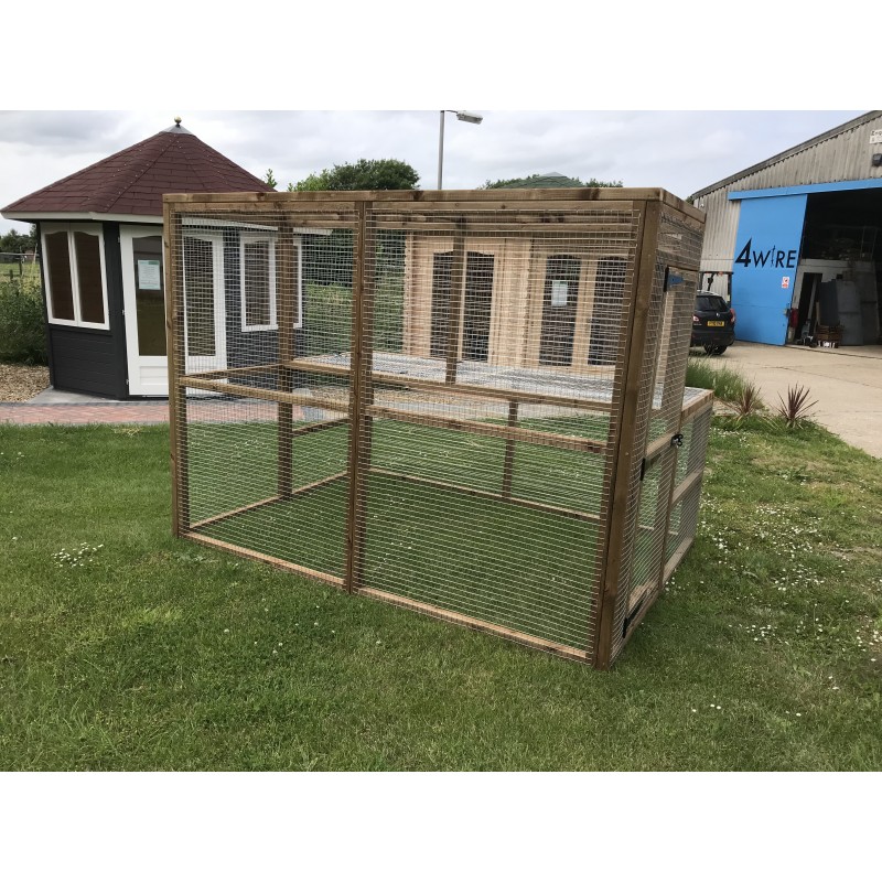 8ft rabbit hutch and clearance run